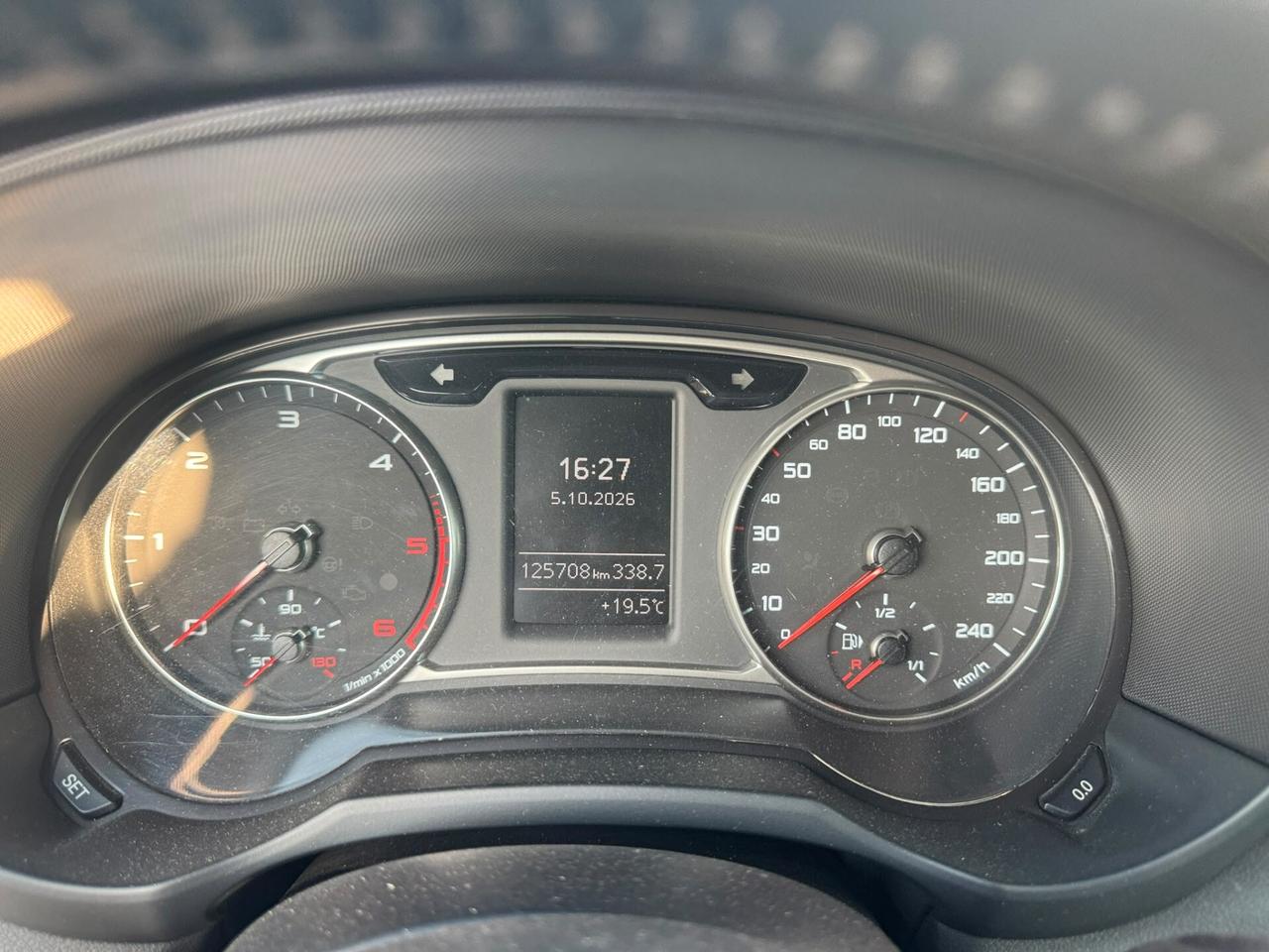 Audi A1 SPB 1.4 TDI ultra Design