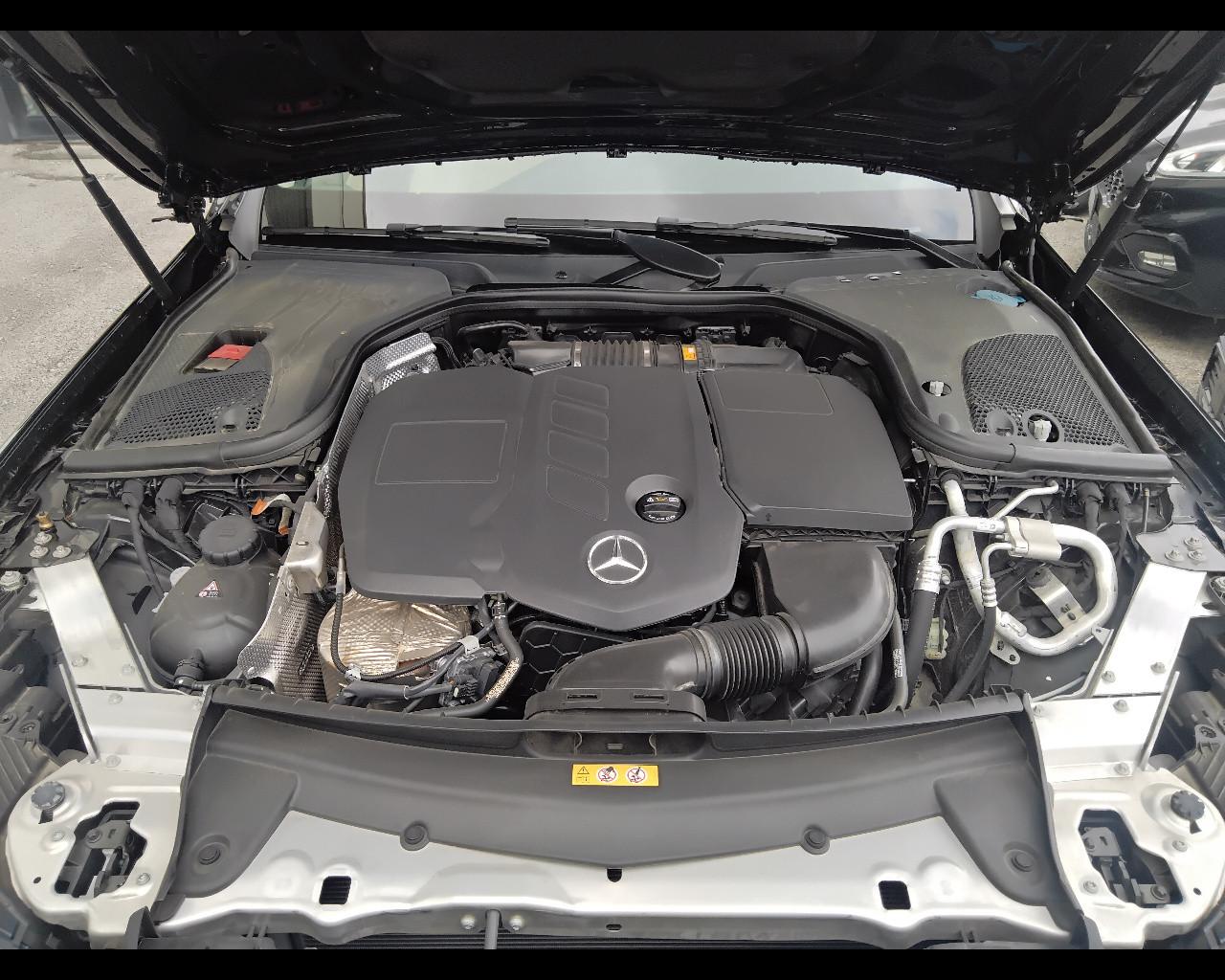 Mercedes-Benz Classe E - W213 Berlina - E 200 d Sport auto my20