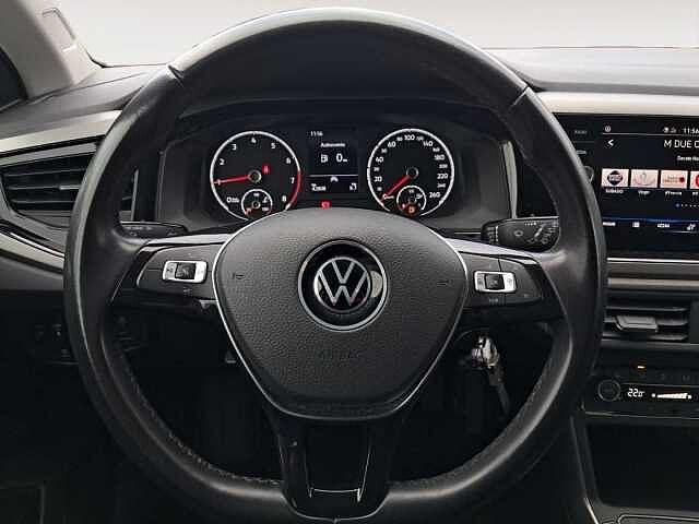 Volkswagen Polo 6ª serie 1.0 80CV EVO Sport R-LINE - NEOPATENTATI -