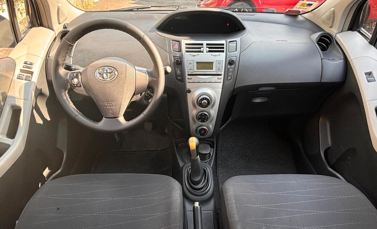Yaris 1.4 D-4D 5 porte Navi