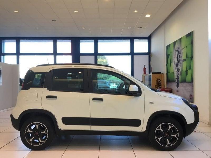 FIAT Panda Cross 1.0 FireFly S&S Hybrid CROSS STK