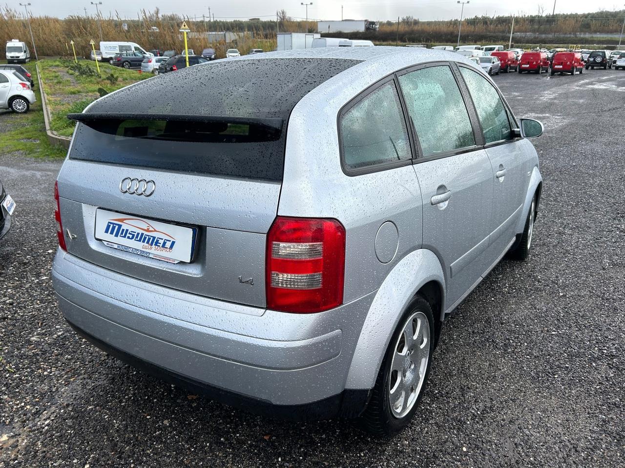 Audi A2 1.4 16V Top