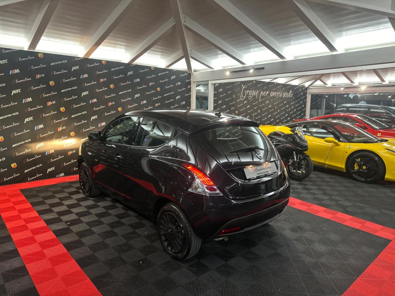 Lancia Ypsilon 1.2 69 CV 5 porte S&S Elefantino Blu