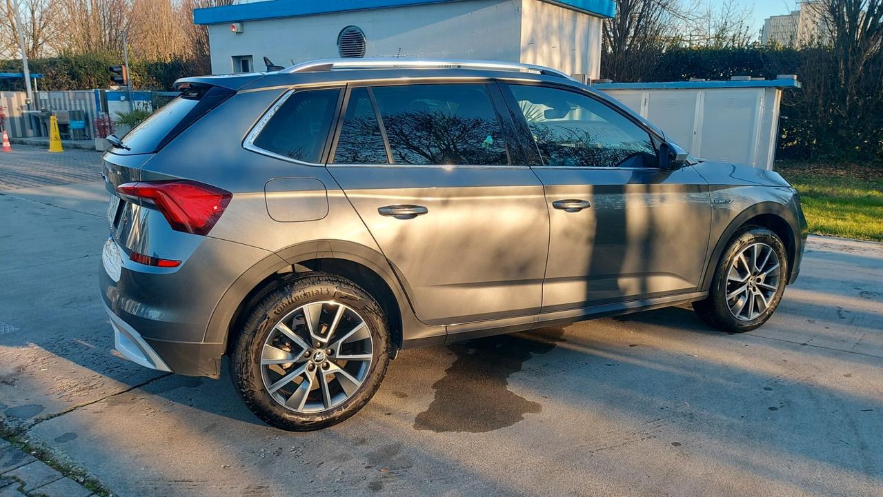 Skoda Kamiq 1.0 TSI 110 CV DSG ScoutLine
