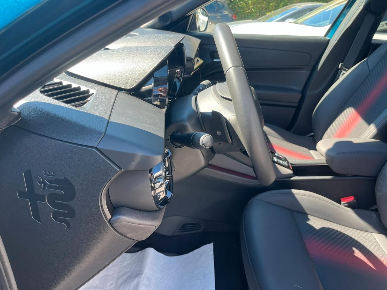 Alfa Romeo Junior 1.2 136 CV Hybrid eDCT6 Speciale