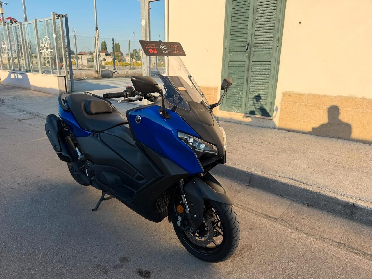 Yamaha T Max 560
