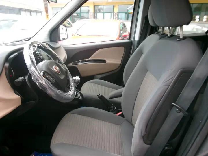 Fiat Doblo 1.6 M-JET EURO 6 LOUNGE 7 POSTI NAVI/PDC FULL OPTIONAL