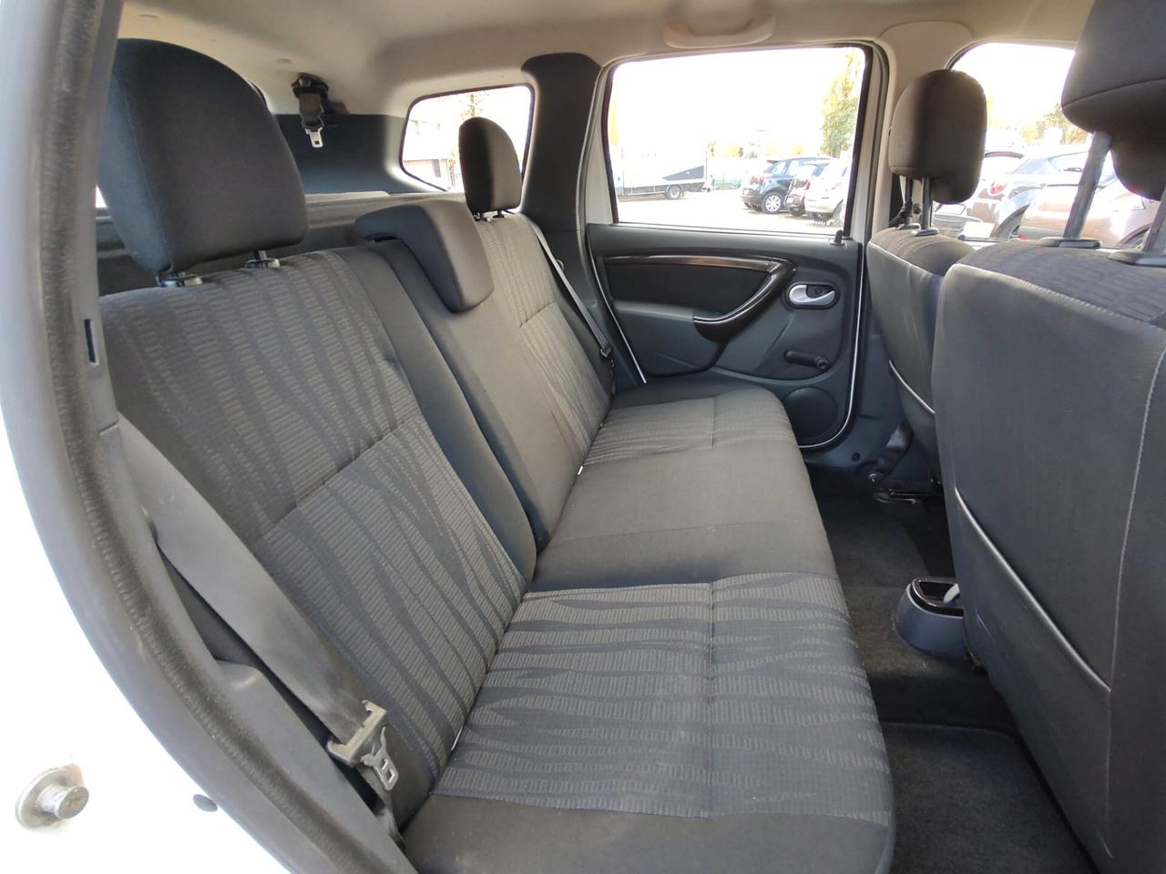 Dacia Duster 1.6 110CV 4x2 GPL Lauréate, EURO 5A, CON SCADENZA 2032, OK NEOPATENTATI, GARANZIA L.12 MESI