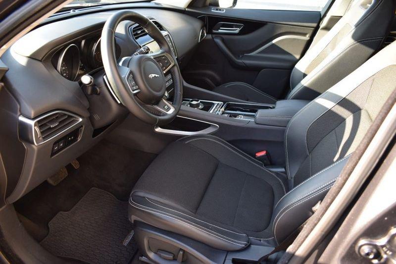 Jaguar F-Pace 2.0 D 180 CV AWD aut. R-Sport MOTORE NUOVO