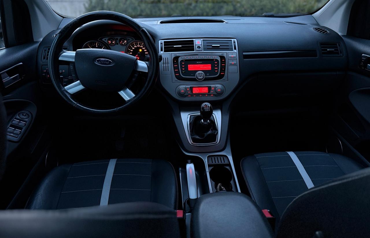 Ford Kuga 2.0 TDCi 163 CV 4WD Titanium.