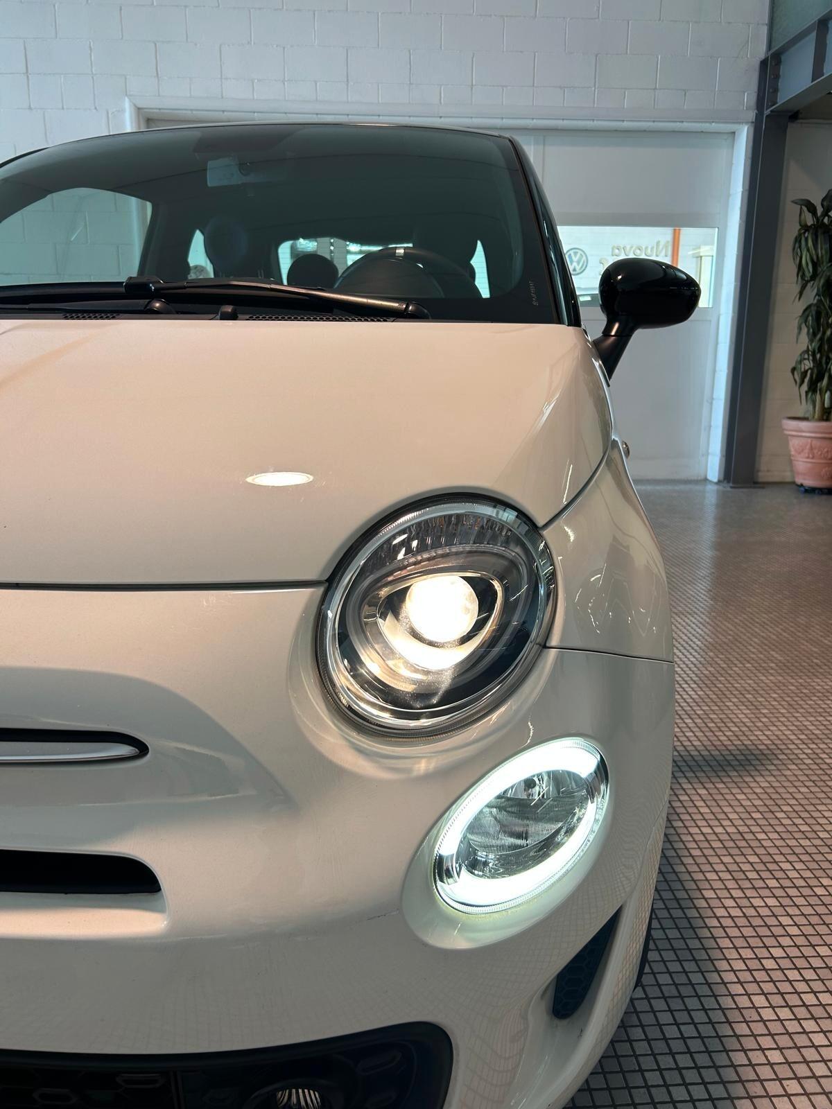 Fiat 500 1.0 Hybrid Hey Google