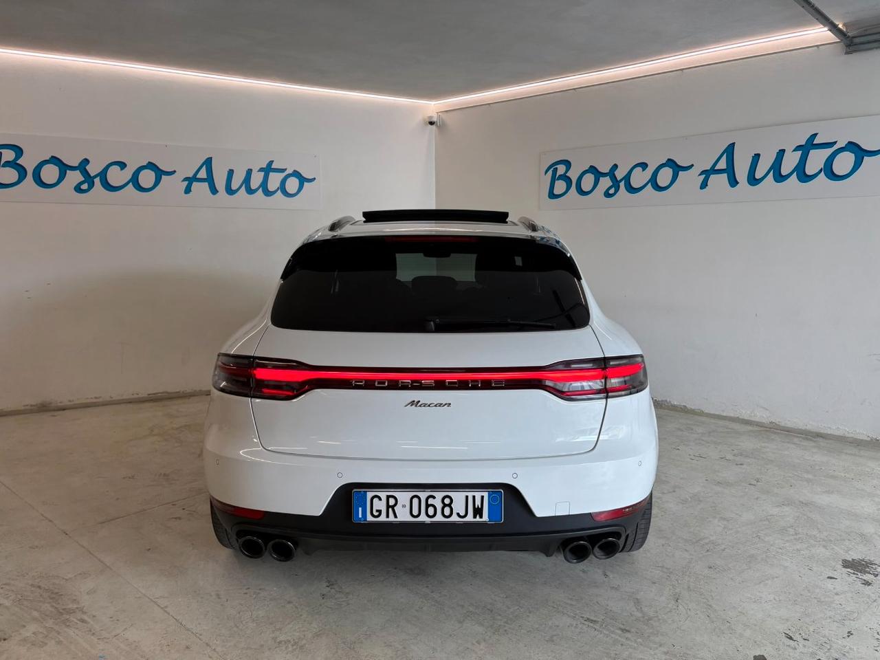Porsche Macan 2.0 245cv pdk