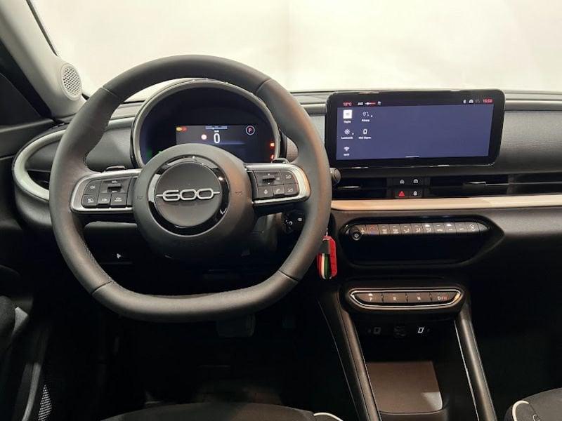 FIAT 600 1.2 Hybrid 110cv Business