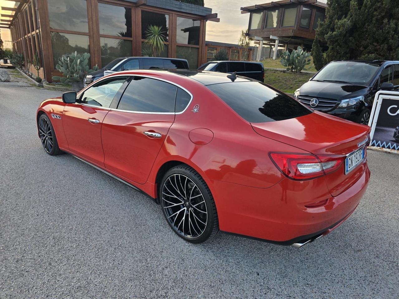 Maserati Quattroporte