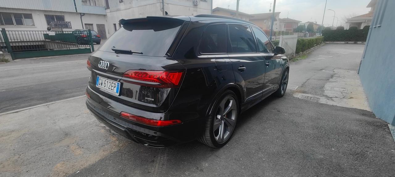 Audi Q7 60 TFSI e quattro tiptronic S line plus