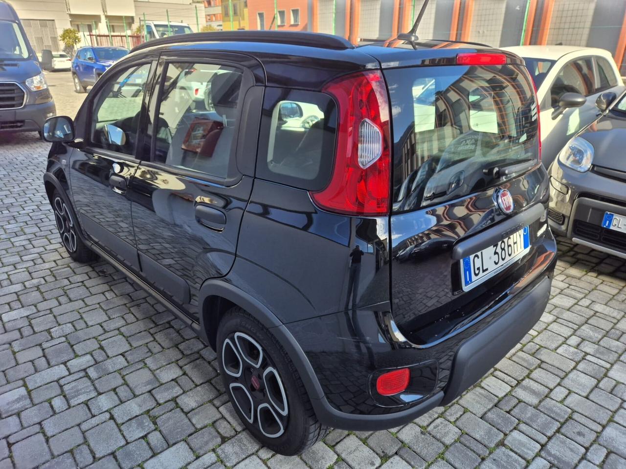 Fiat Panda 1.0 S&S Hybrid City Life 70CV