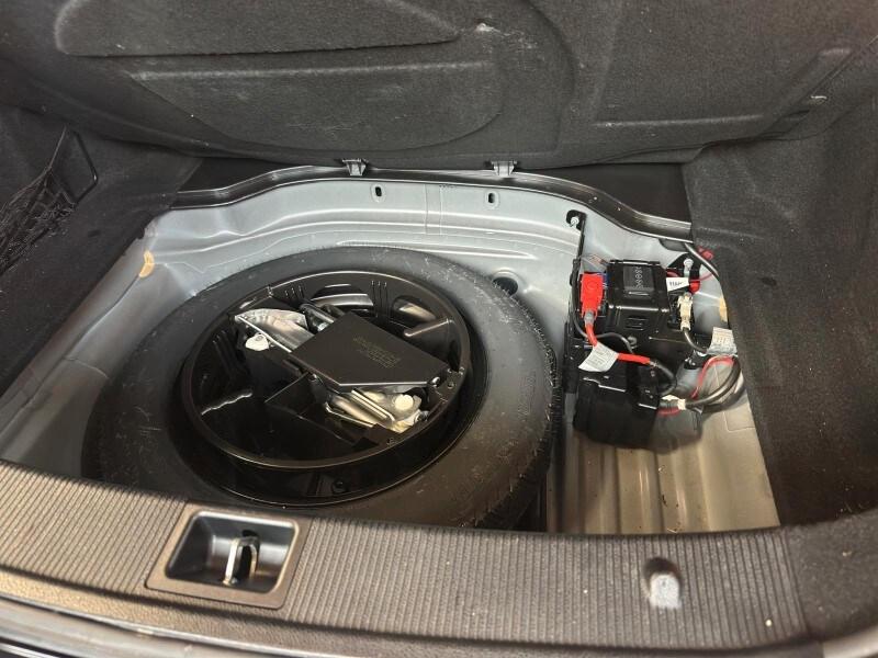 MERCEDES Classe C (W/S204) C 200 CGI BlueEFFI...