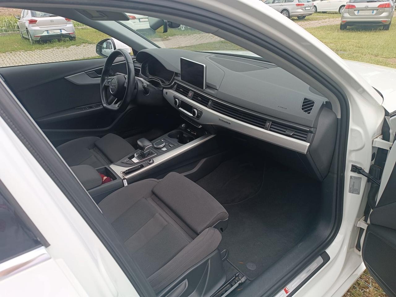 Audi A4 Avant 40 TDI quattro S tronic quattro edition