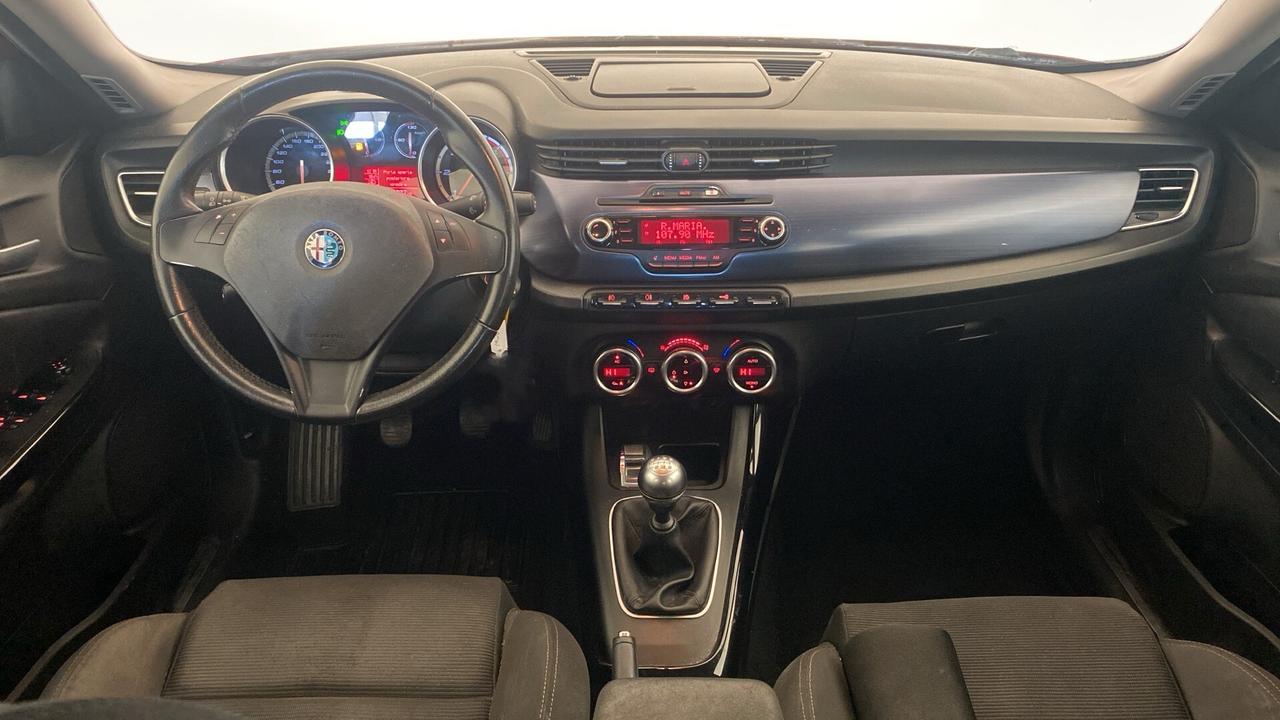 ALFA ROMEO GIULIETTA 1.6 DIESEL - NEOPATENTE
