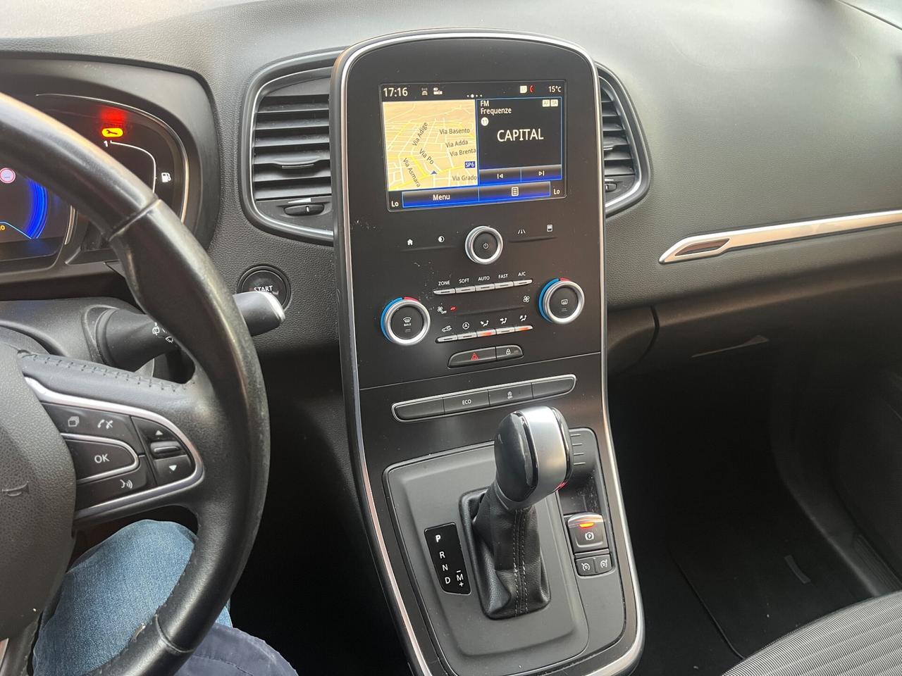 Renault Scenic Scénic dCi 8V 110 CV EDC Energy Bose