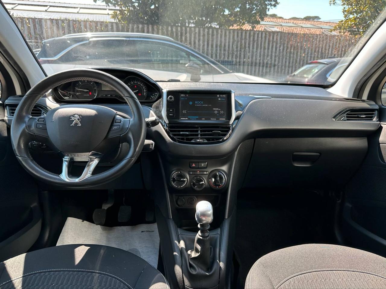 Peugeot 208 BlueHDi 75 5 porte Allure