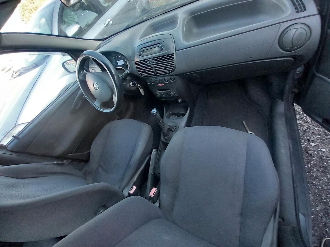 Fiat Punto 1.3 Multijet 16V 5 porte Dynamic
