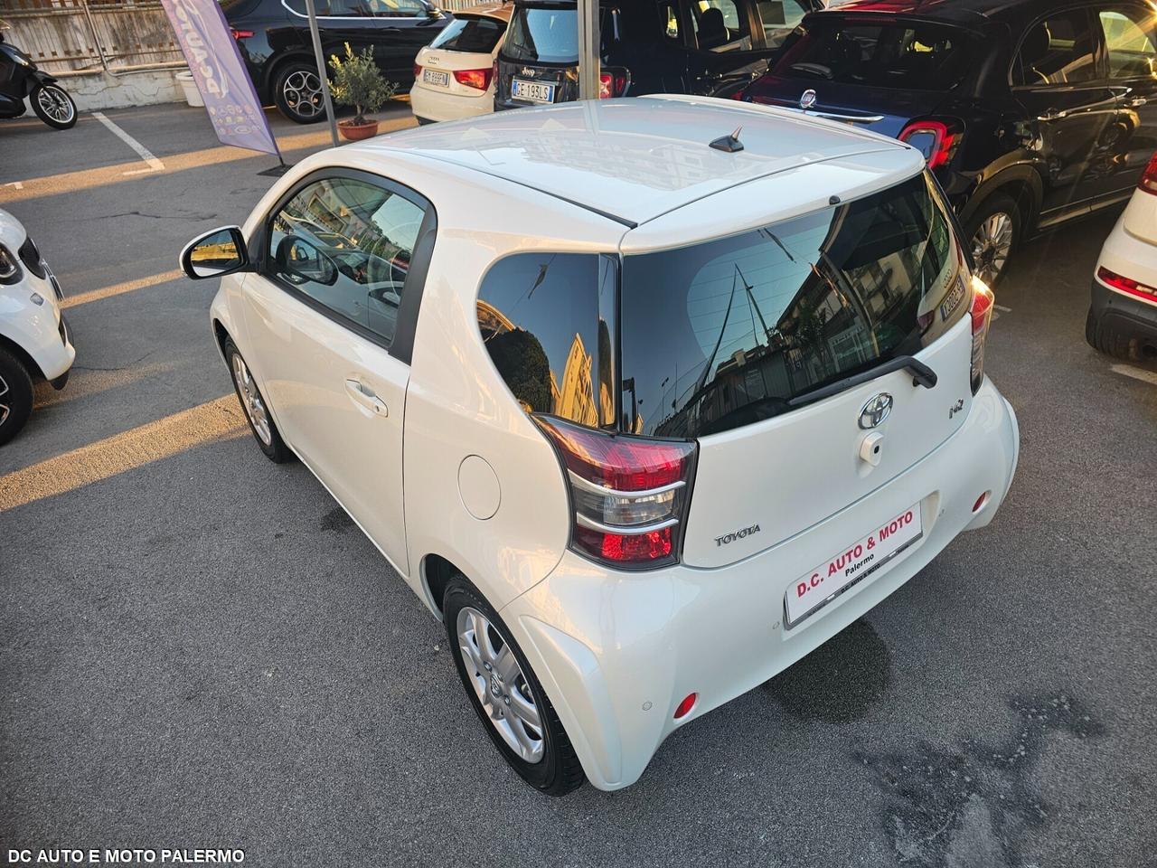 Toyota iQ 1.0 Benzina 68CV.Nuov.a Automatic.a.2010