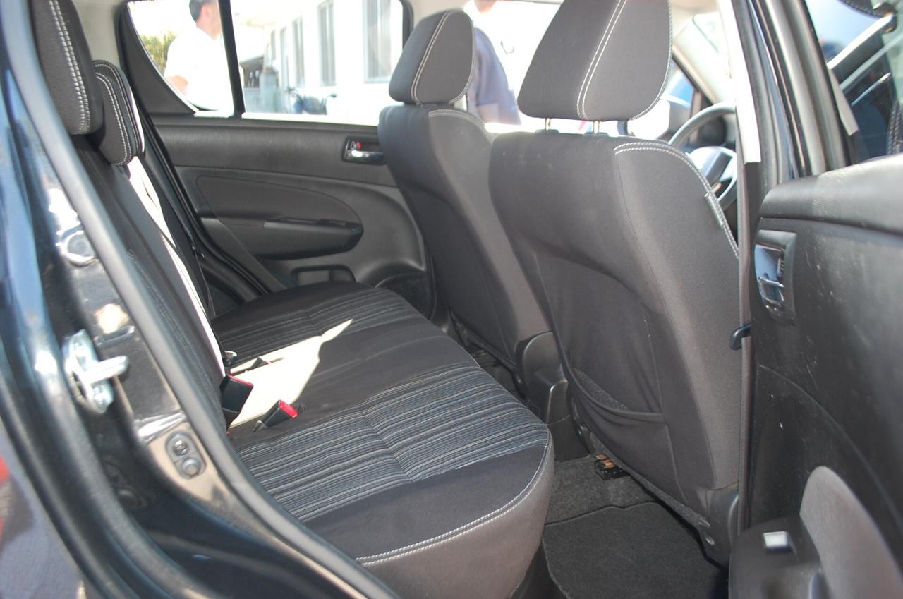 Suzuki Swift 1.3 ddis 75CV B-Top Uff Italy Led Navi USB