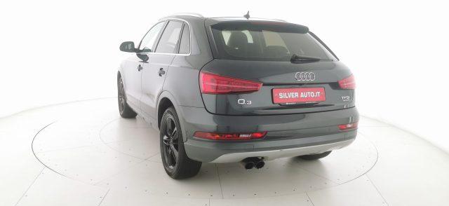 AUDI Q3 40 TFSI quattro S tronic Business Advanced
