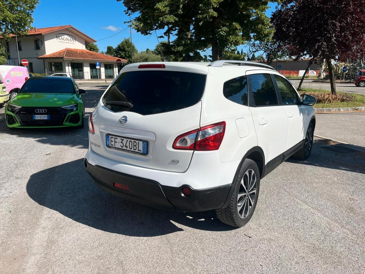 Nissan Qashqai Qashqai+2 2.0 dCi DPF Tekna