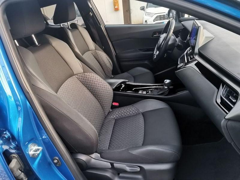 Toyota C-HR C-HR 2.0 Hybrid E-CVT Trend