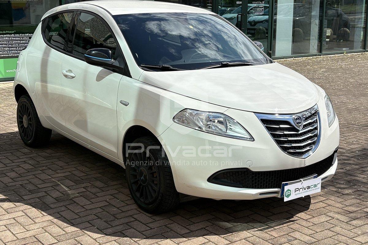 LANCIA Ypsilon 0.9 TwinAir 85 CV 5 porte Metano Ecochic Gold