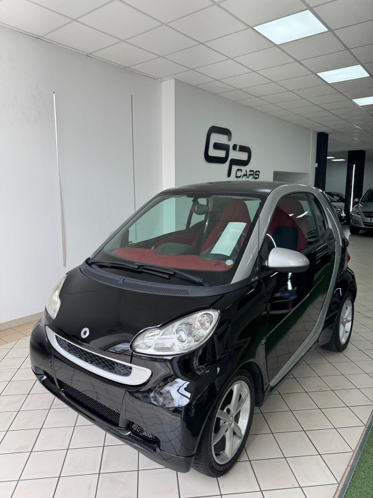 Smart ForTwo 1000 52 kW MHD coupé pure
