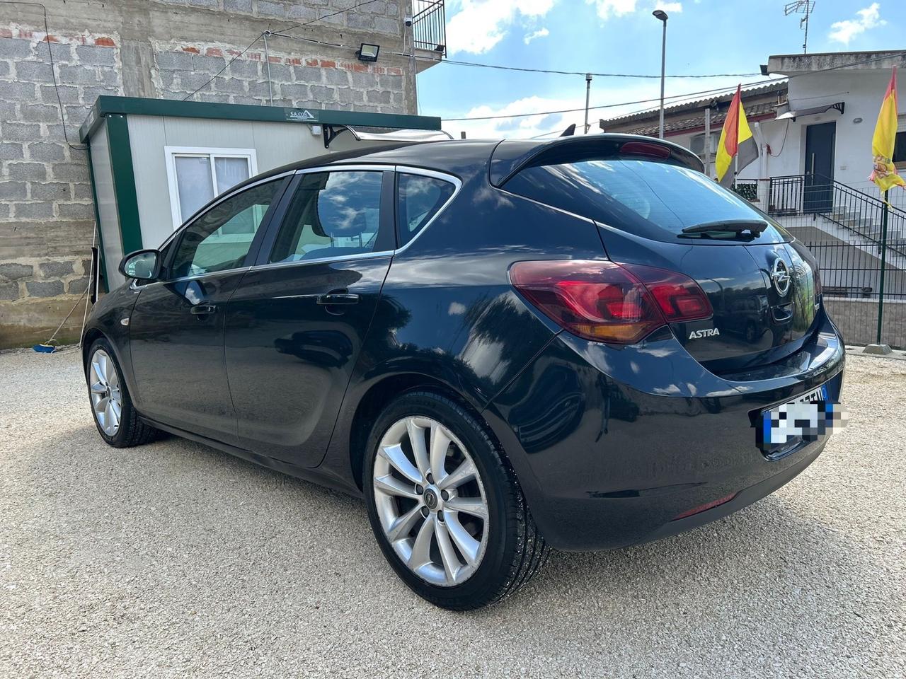 Opel Astra 1.7 CDTI 110CV 5 porte Elective