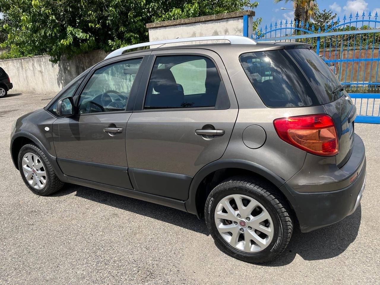 Fiat sedici 2.0 mjt-4x4- full -2011