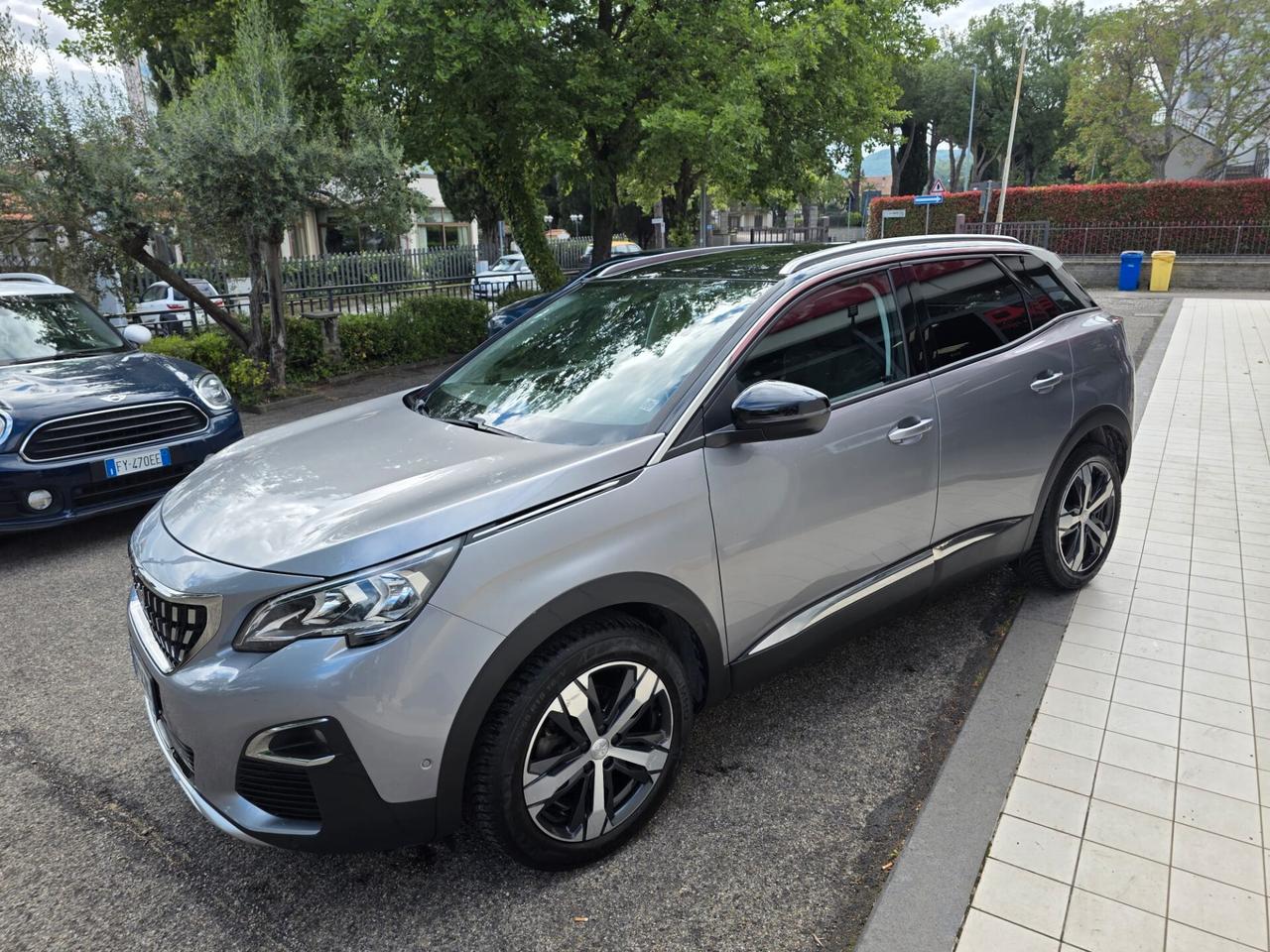 Peugeot 3008 BlueHDi 130 S&S EAT8 Allure