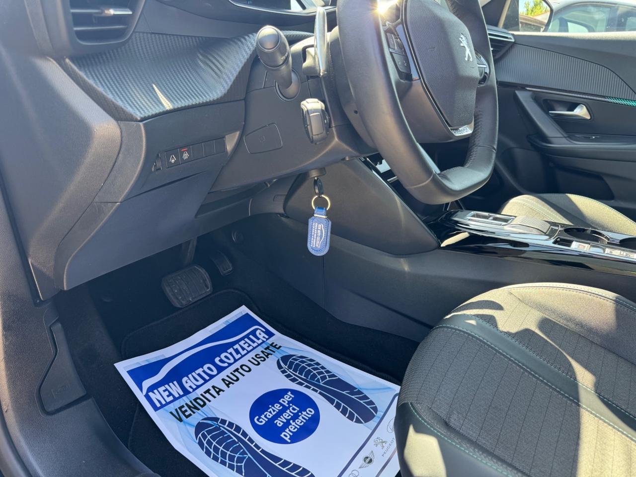 Peugeot 2008 BlueHDi 130 S&S EAT8 Allure