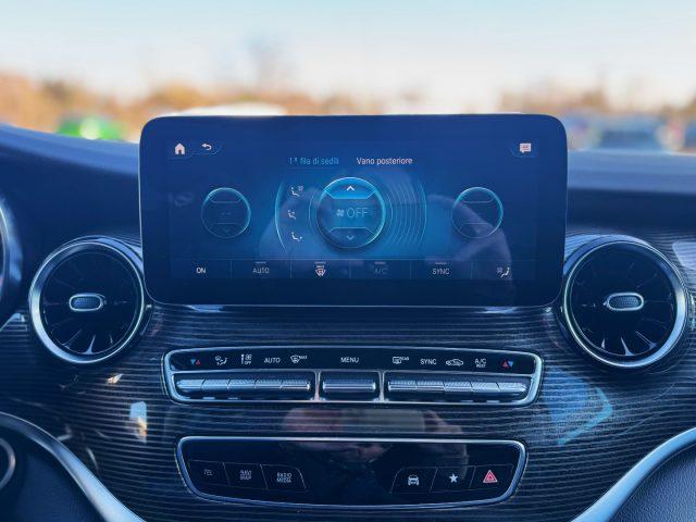 MERCEDES-BENZ V 300 d AUTOM 4Matic PREMIUM LONG *UNIPROP*7 P*