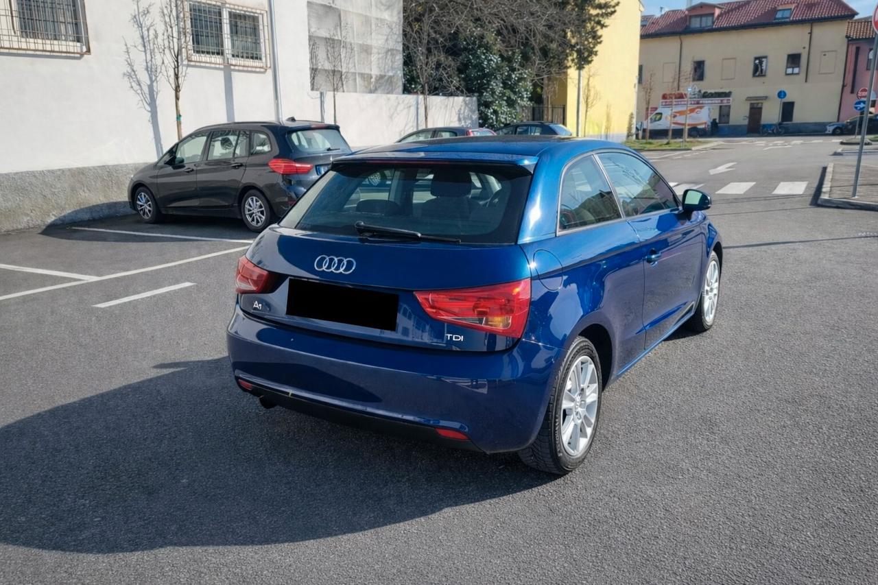 Audi A1 1.6 TDI S tronic Admired C/Clima NEOPATENTATI
