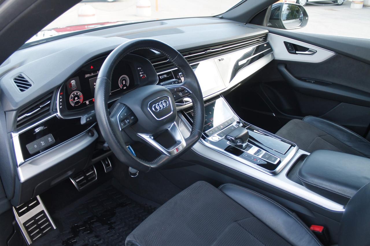 Audi Q8 50 TDI 286 CV quattro tiptronic S-Line