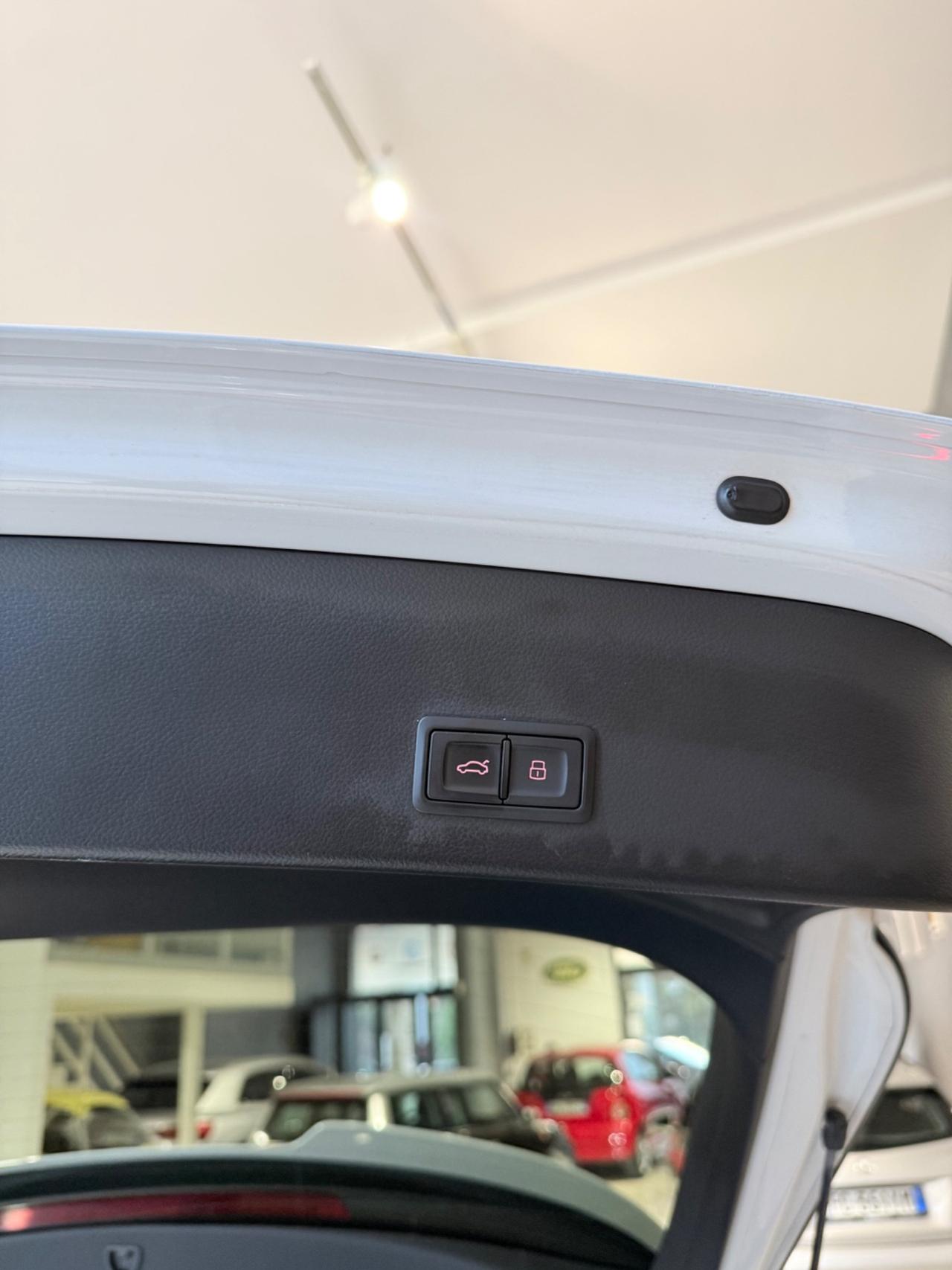 Audi A6 Avant 2.0 TDI 190 CV ultra S tronic DOPPIO S-LINE