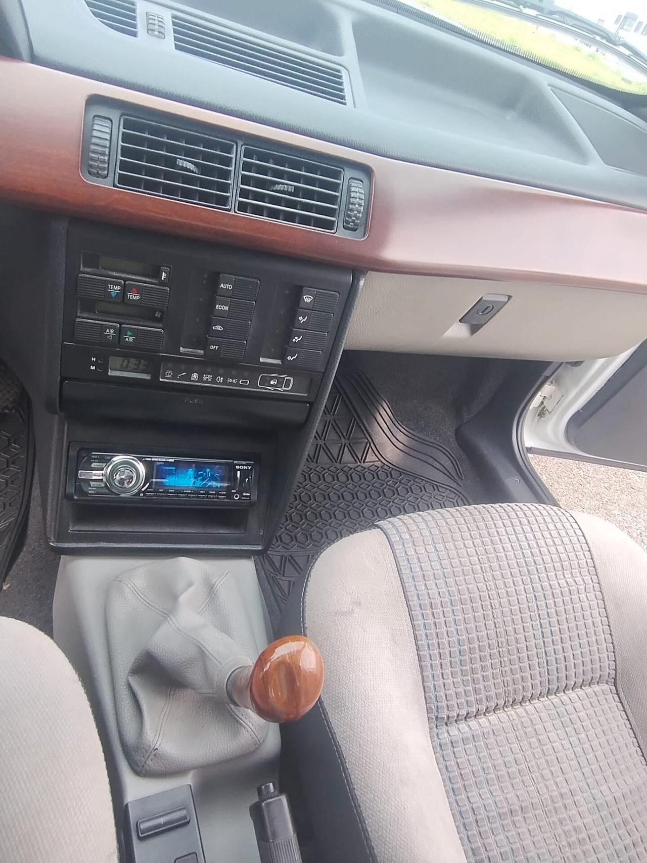 Alfa Romeo 155 1.8i Twin Spark cat Silverstone