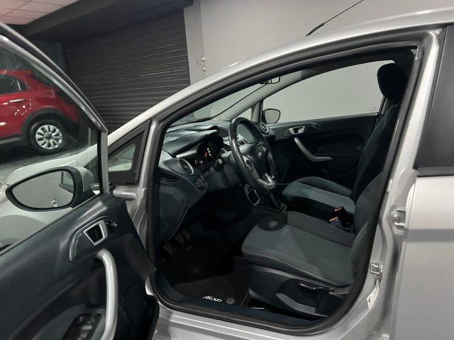 FORD Fiesta 1.4 TDCi 70CV 5 porte Titanium