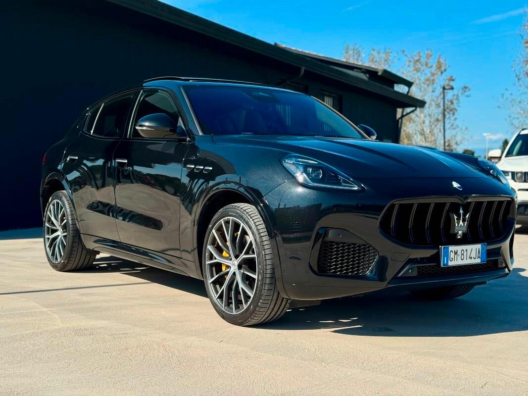 Maserati Grecale 2.0 mhev Modena 330cv auto