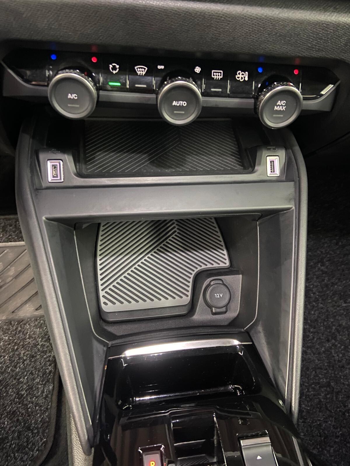 Citroen C4 BlueHDi 130 S&S EAT8 Shine