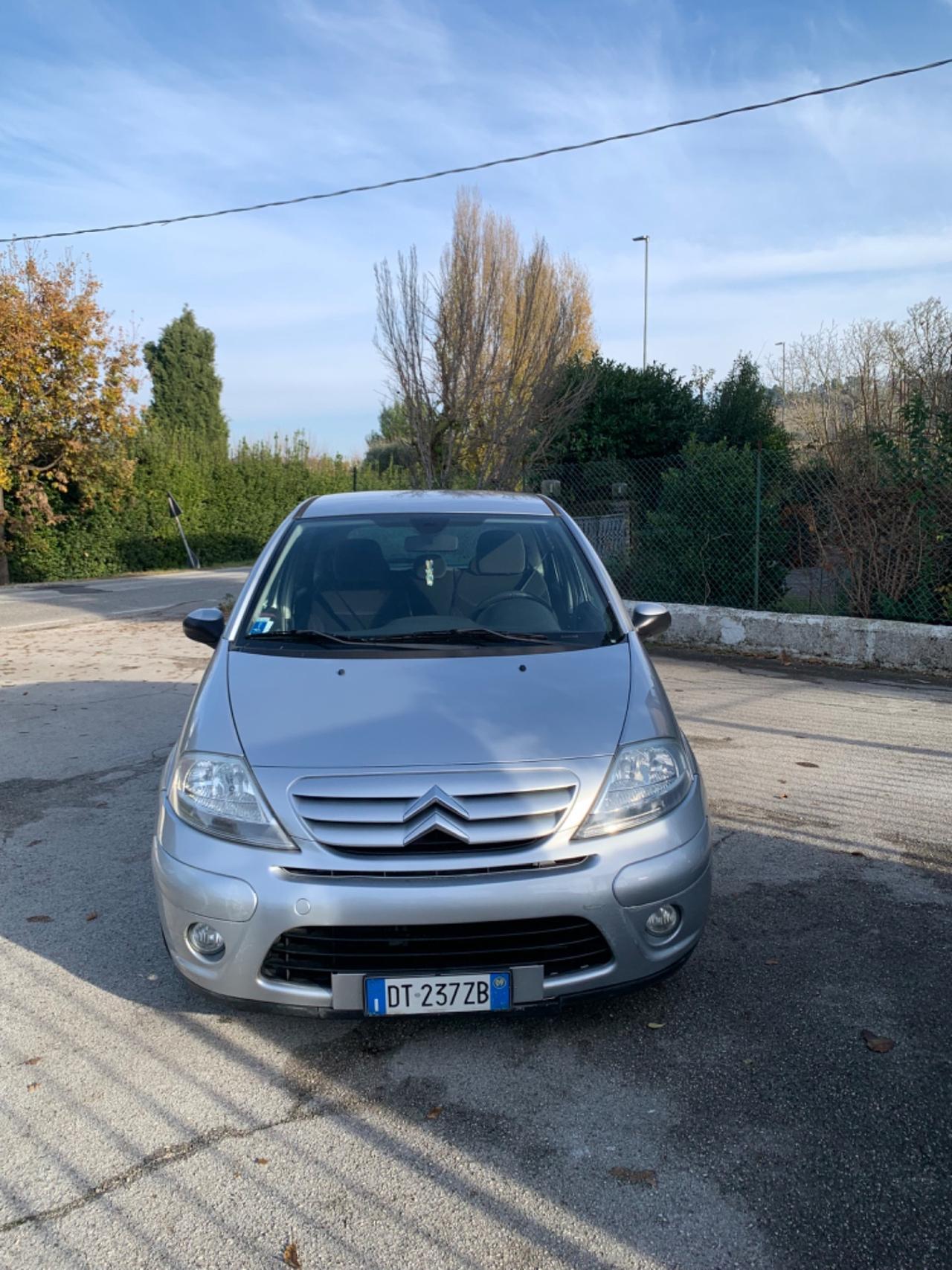 Citroen C3 Utilitaria exclusive benzina 40000 km