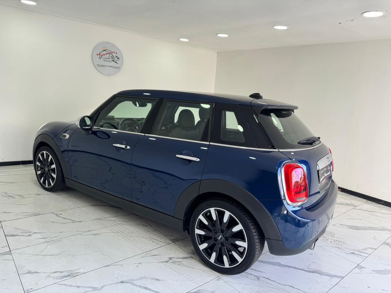 Mini 1.5 Cooper D 5 porte-LED -NAVI-GARANTITA-2014