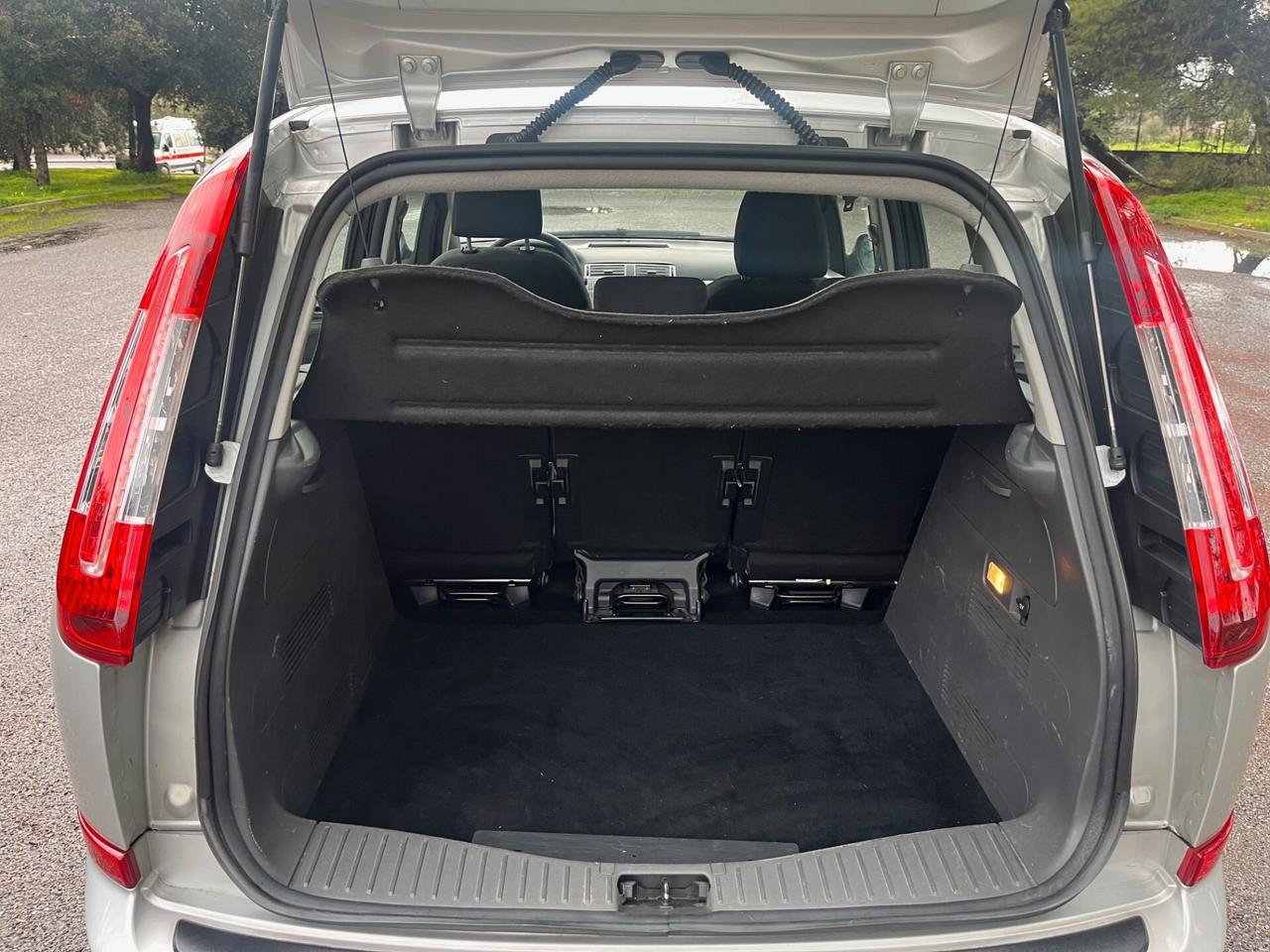 Ford C-Max 1.6 TDCi 110 CV Titanium