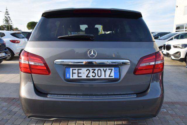 MERCEDES-BENZ B 160 d Business *Neopatentati,Navi*