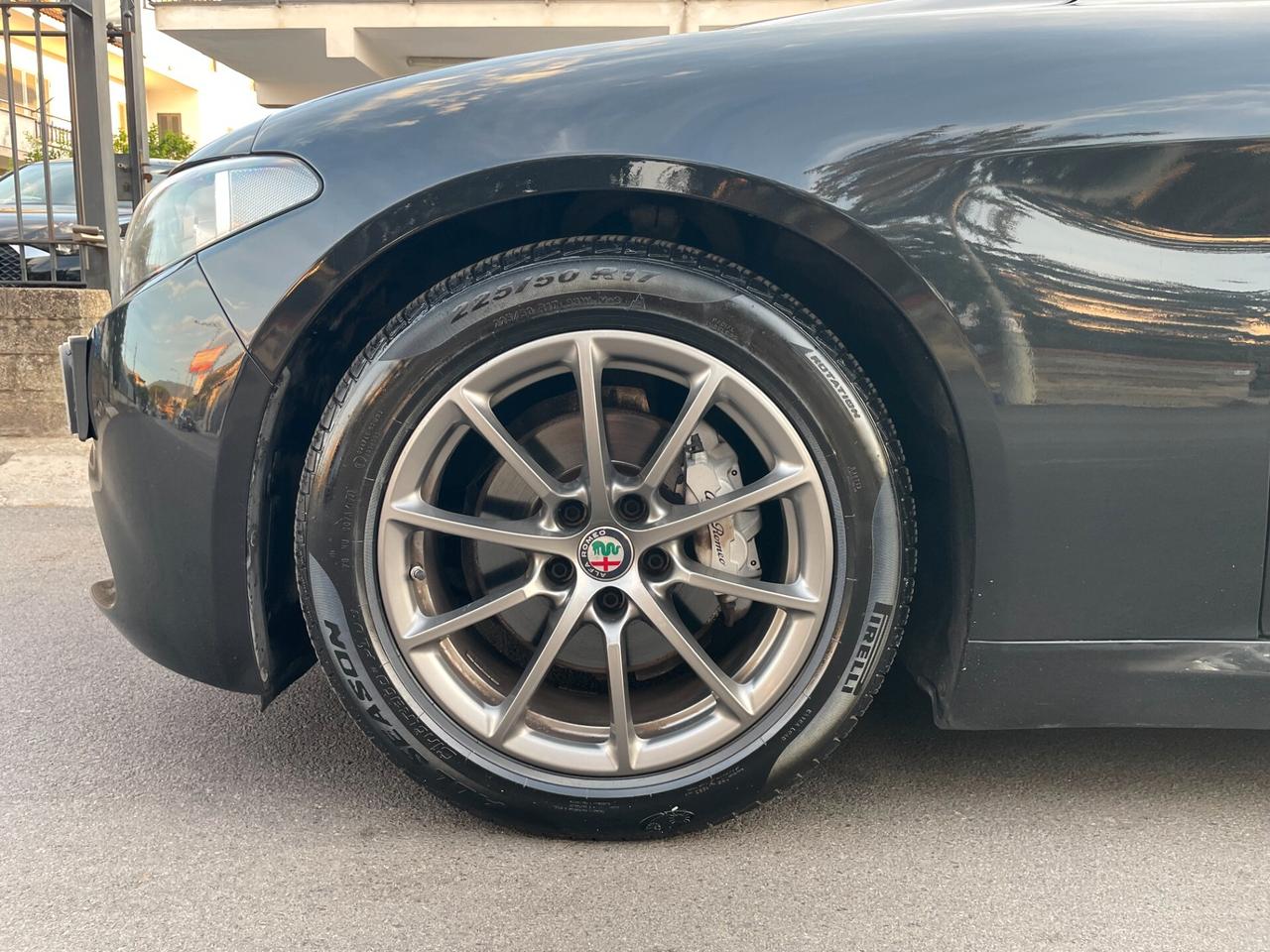 ALFA ROMEO Giulia 2.2 Turbodiesel 150CV AT8 SUPER